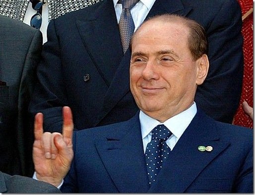 Berlusconi_corna